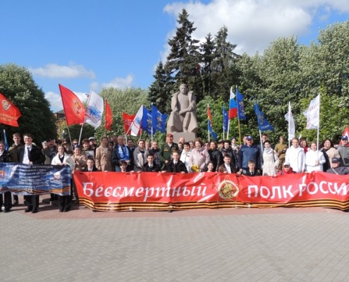 s ognjom pamjati uchastniki avtoprobega pobyvali na 10 memorialah dosaaf rossii f19800d