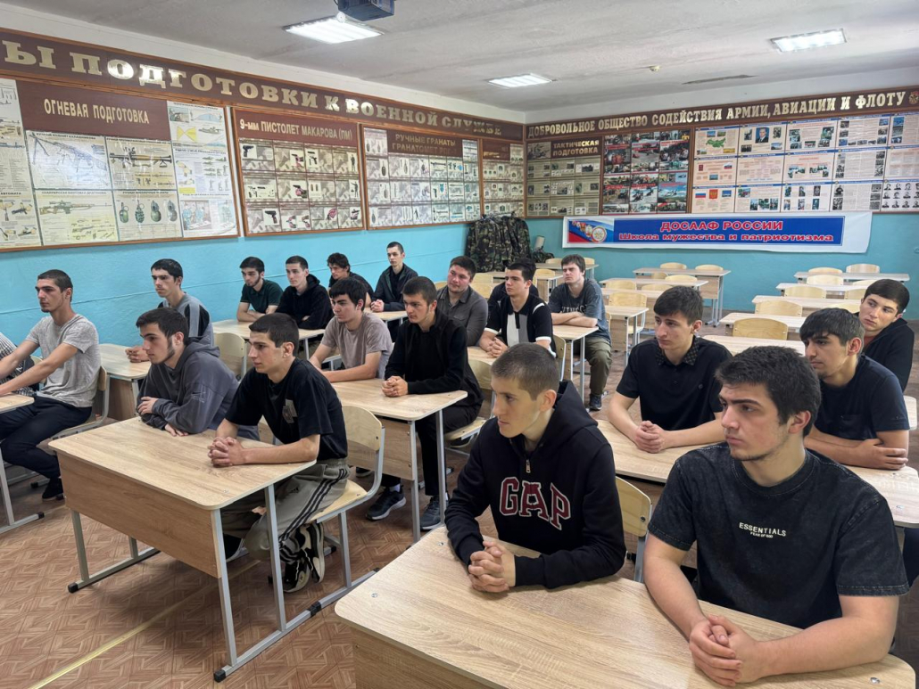Разговор о важном в Хасавюртовской АШ 2 img 20250522 wa0001