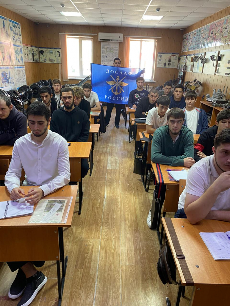 Урок информирования в Кизилюртовской автошколе 2 e953faaf 4db4 430a 9d53 596e0c4cf86b