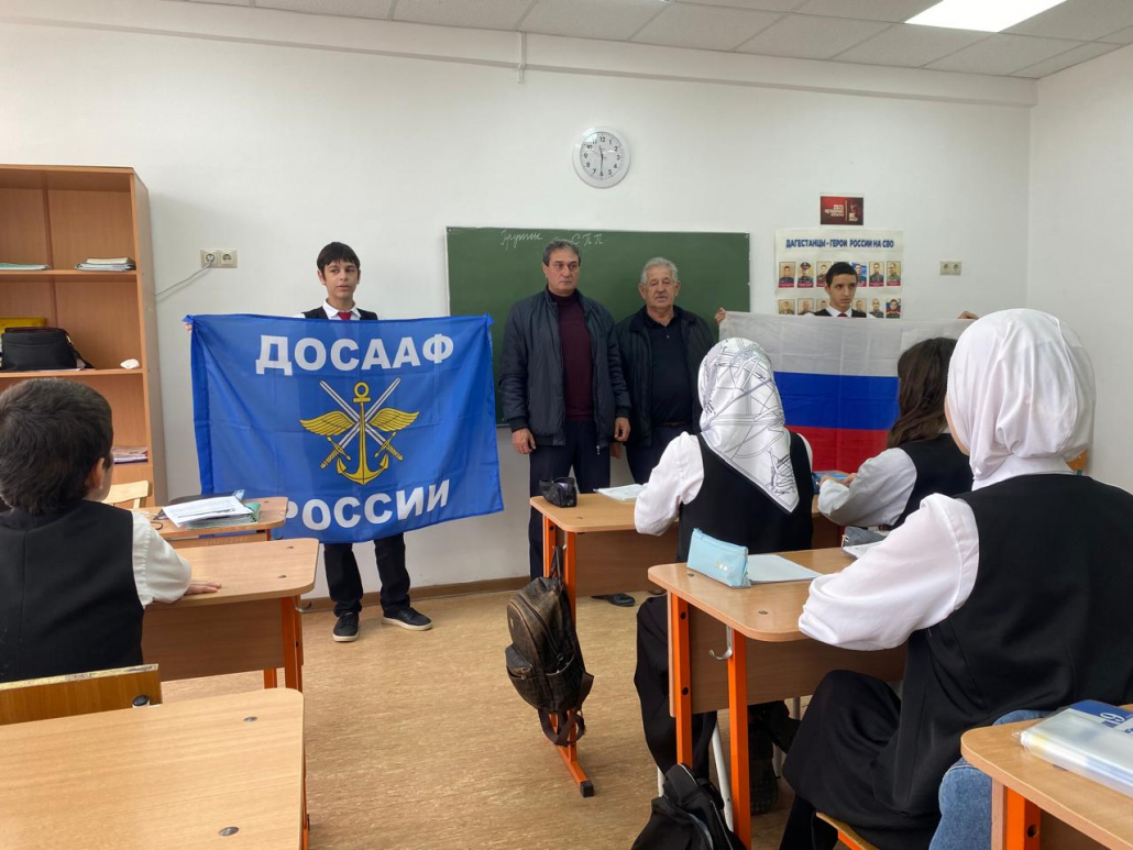 Урок информирования в Кизилюртовской автошколе 2 148add40 5bb7 4c36 b448 ee79524eda7c