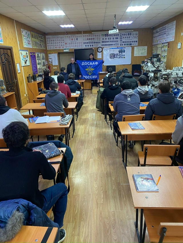 В Кизилюртовской автошколе провели рассказ - беседу. 2 hzlsrdqoom8lvr6arzdczx xiblb92o0os1mrxka