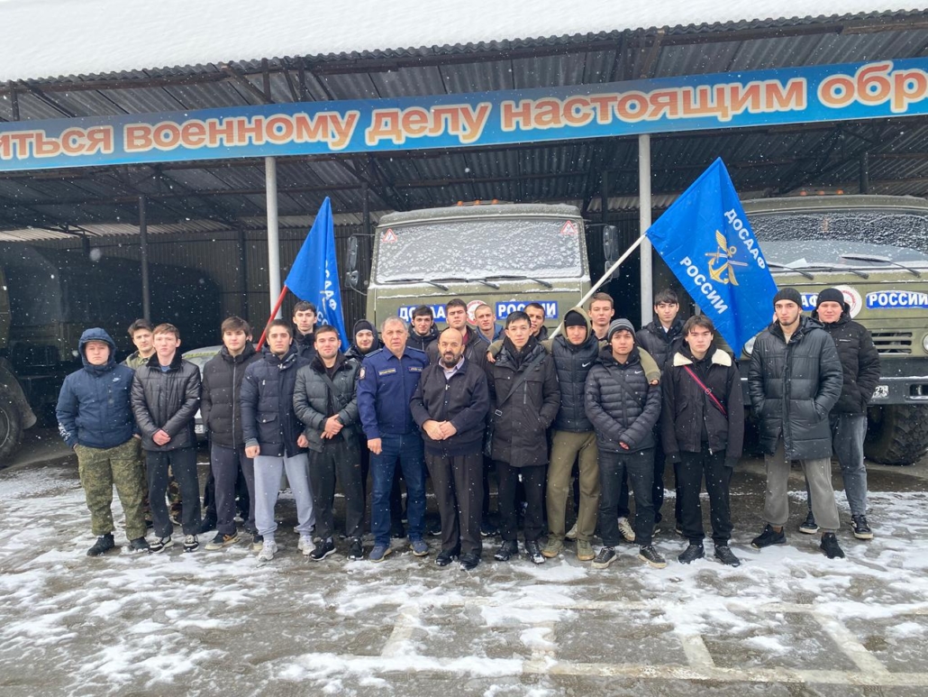 Торжественное мероприятие вручения членских билетов Кизлярской автошколе. 3 img 20260129 wa0074