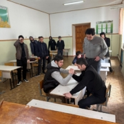 В Дербентской автошколе ДОСААФ России провели соревнования по армрестлингу. 1 f15 14.04.2026 armrestling