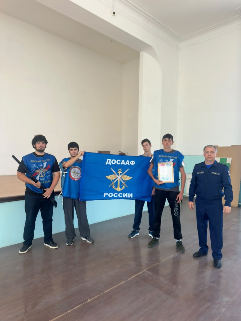 В Кизлярской автошколе ДОСААФ прошел II этап муниципального Всероссийского юношеского фестиваля «Ворошиловский стрелок». 4 img 20260710 wa0017 1